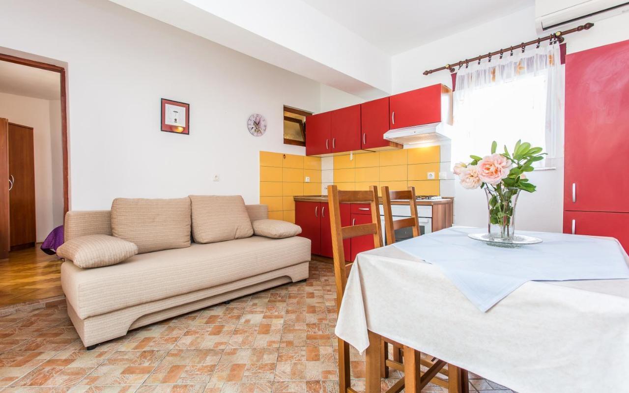 Apartments Maja And Sanja บัชกา ภายนอก รูปภาพ
