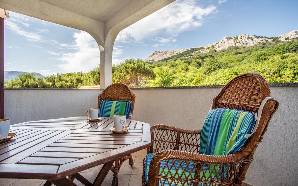 Apartments Maja And Sanja บัชกา ภายนอก รูปภาพ